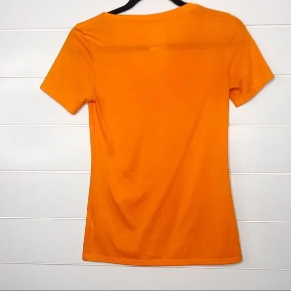 Nike Tee Workout Short Sleeve Shirt - Picture 3 of 6